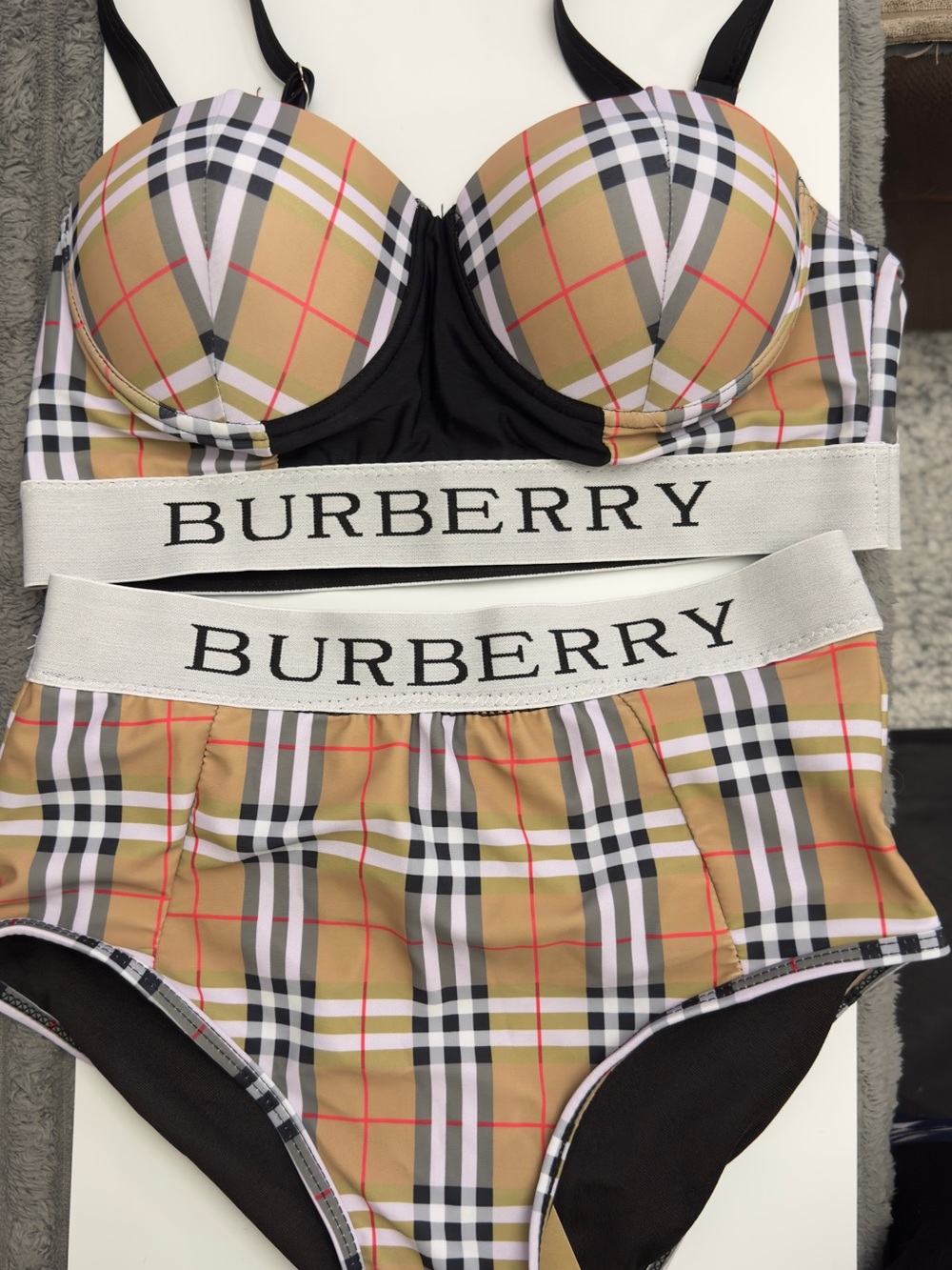 BurbeWomen's Vintage Style Check Bikini Set in Beige